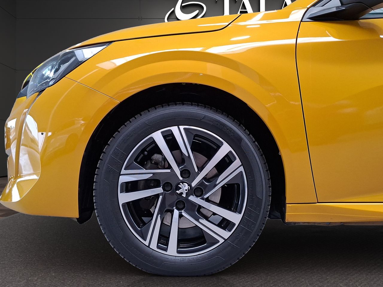 Peugeot 208 BlueHDi 73kW (100CV) Allure Pack - Foto 10