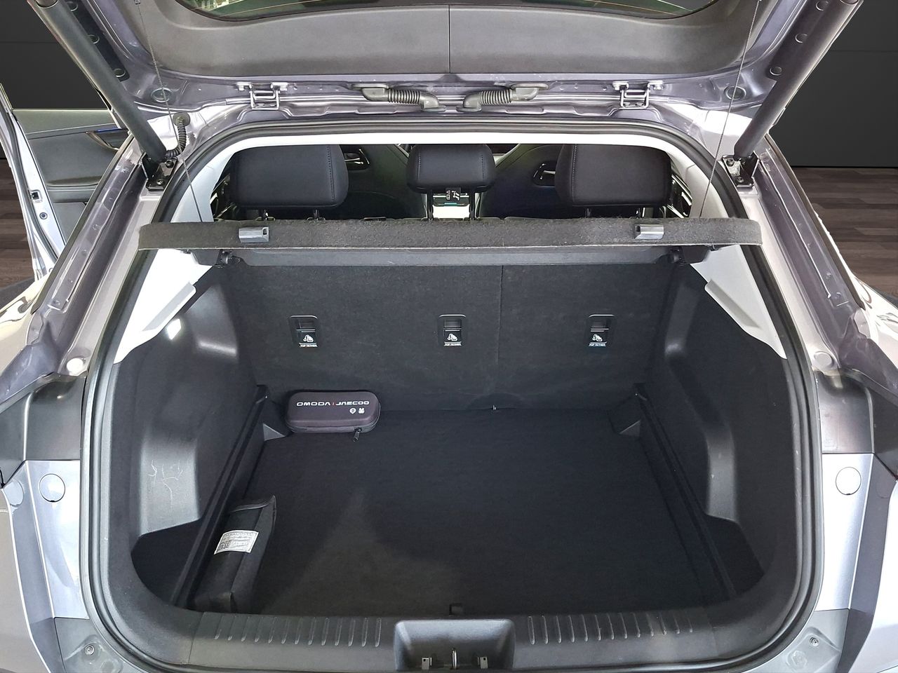 Omoda 5 MY25 - Premium 1.6 TGDI 108kW (145cv) - Foto 16