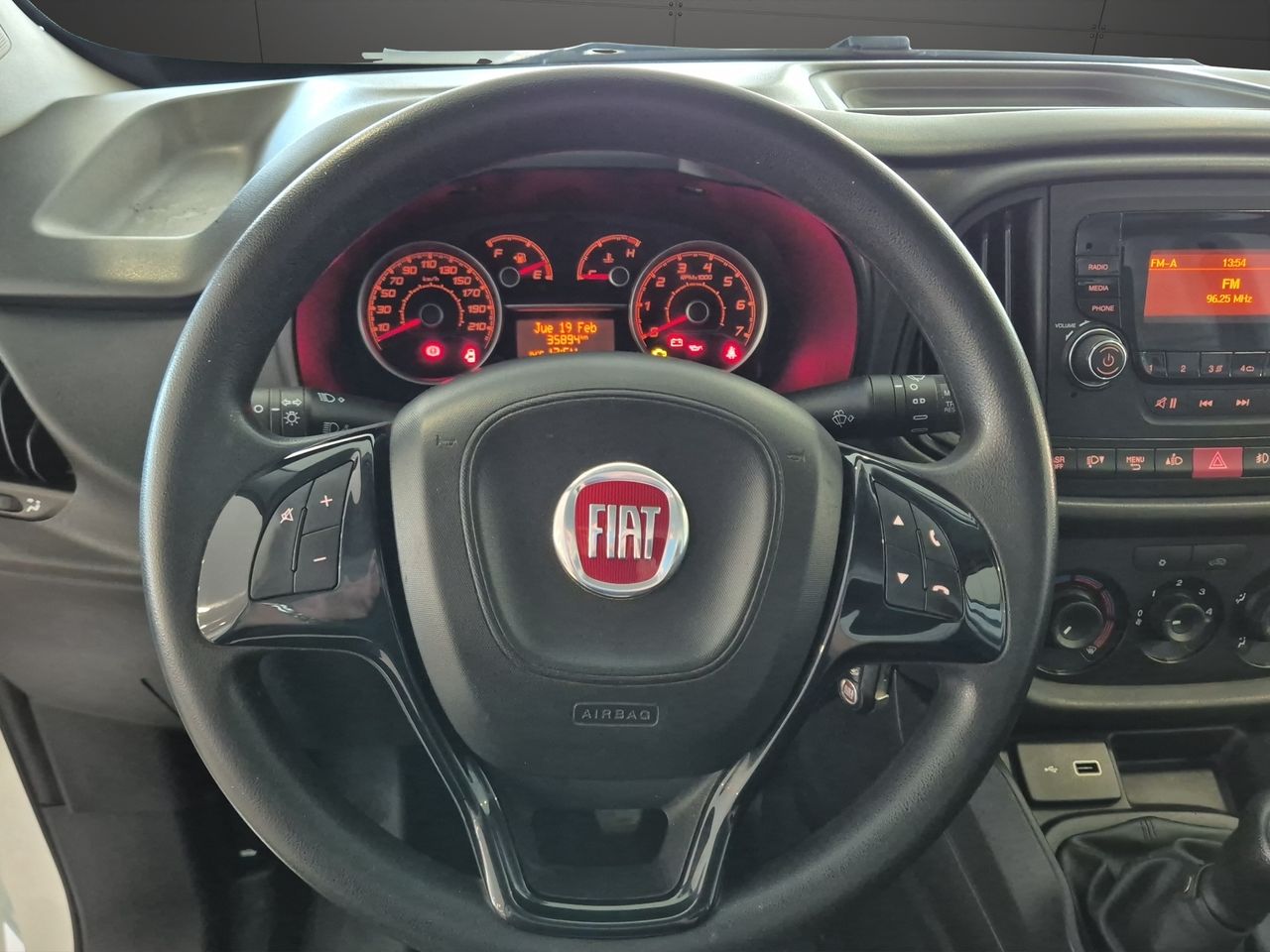 Fiat Doblò CARGO SX 1.3 Mjet 95cv DIESEL - Foto 16