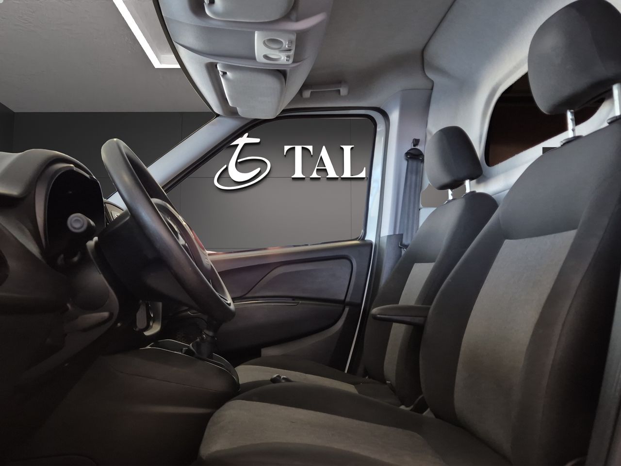 Fiat Doblò CARGO SX 1.3 Mjet 95cv DIESEL - Foto 11