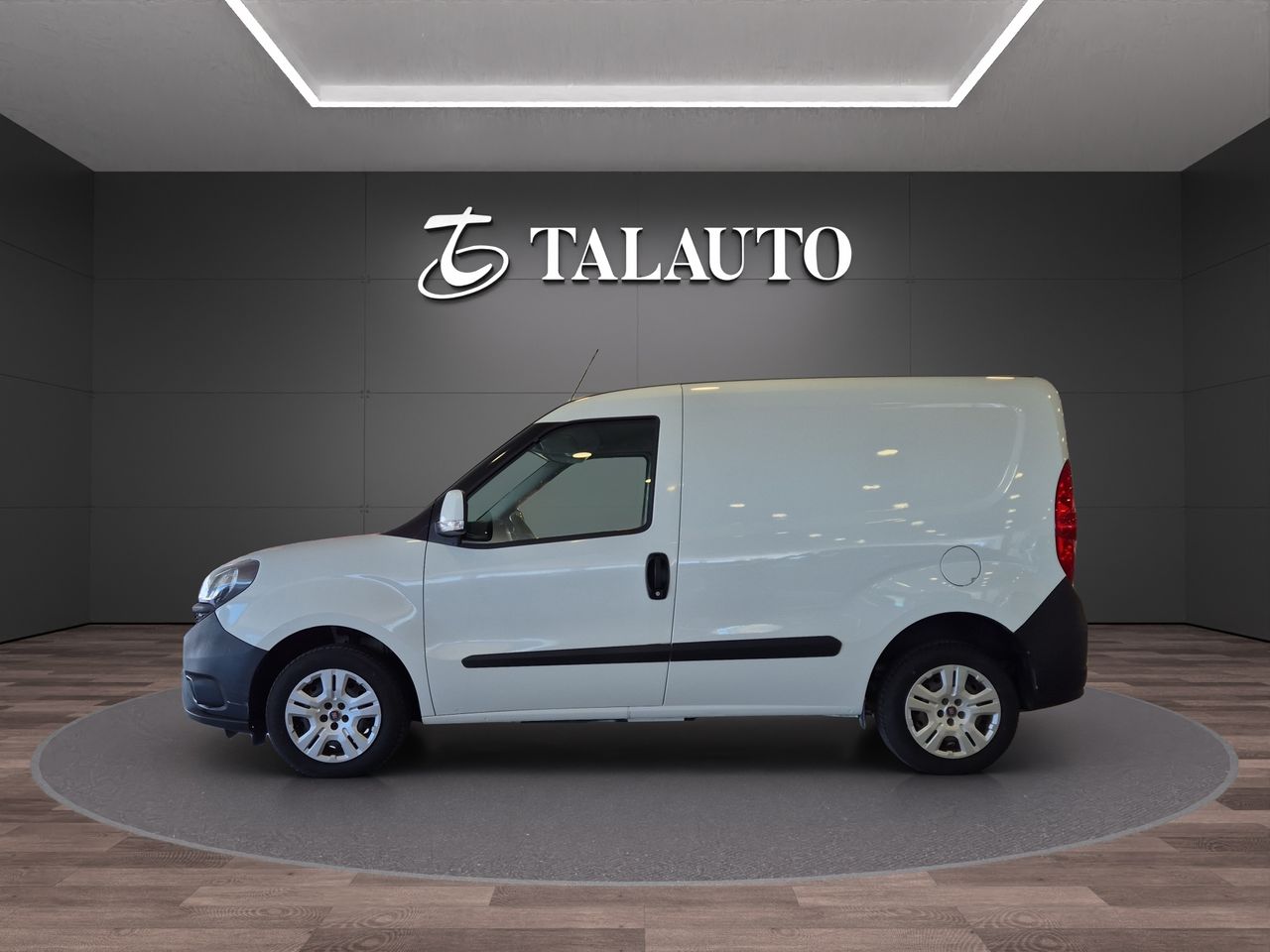 Fiat Doblò CARGO SX 1.3 Mjet 95cv DIESEL - Foto 3