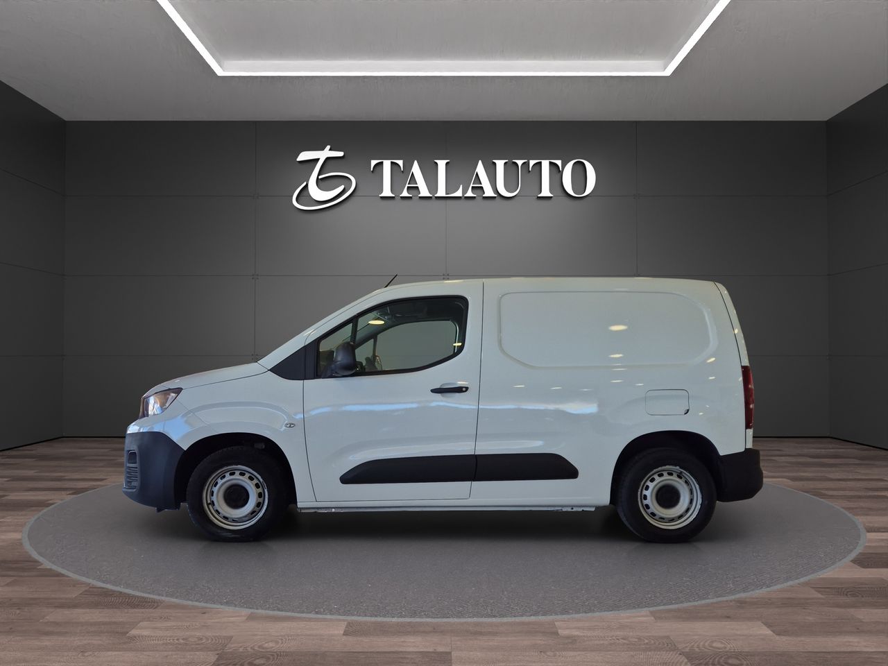 Peugeot Partner PRO STANDARD 600 Kg BLUEHDI 100cv S&S 5vel - Foto 3