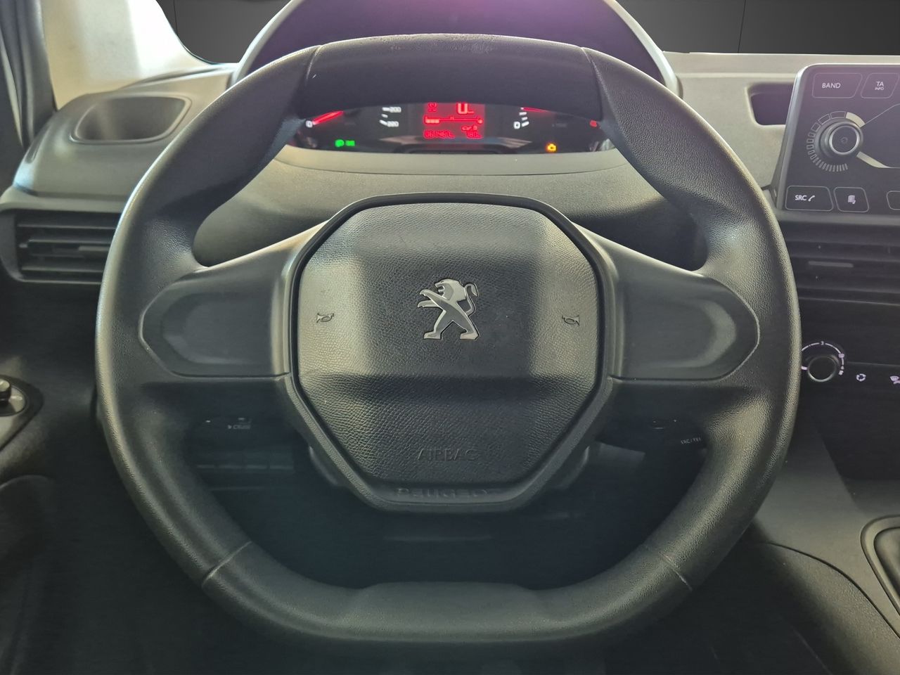 Peugeot Partner PRO STANDARD 600 Kg BLUEHDI 100cv S&S 5vel - Foto 16