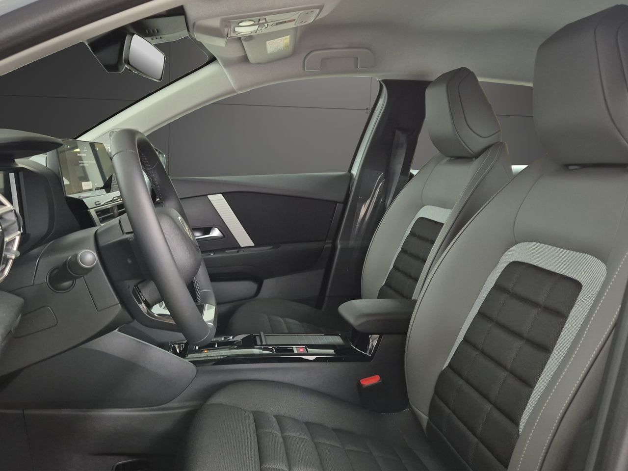 Citroën C4 Hybrid 145 ë-DCS6 Business Edition - Foto 11