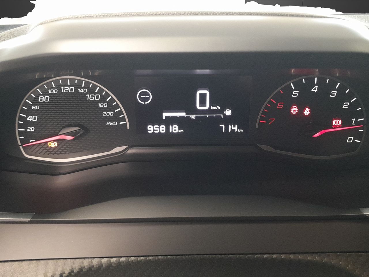 Peugeot 2008 Style BlueHDI 81kW (110CV) - Foto 17