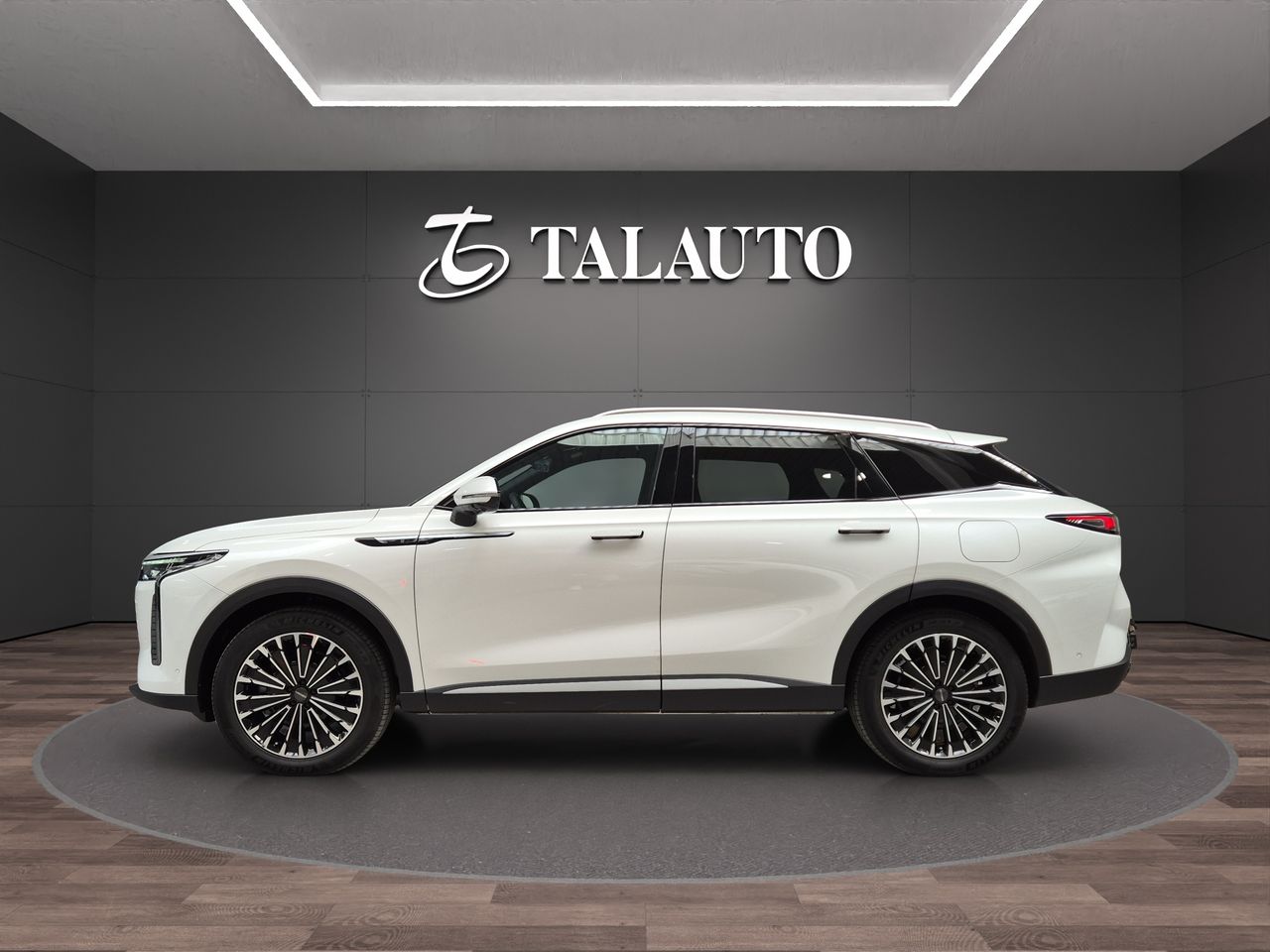 Omoda 9 SHS SHS Premium 1.5 TGDI 395kW AWD - Foto 3