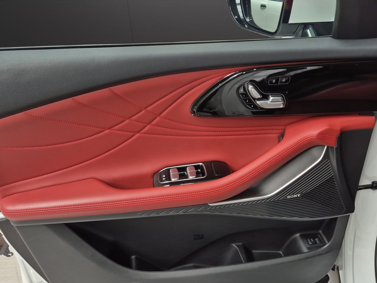 Omoda 9 SHS SHS Premium 1.5 TGDI 395kW AWD - Foto 23