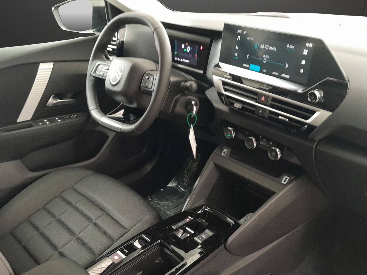 Citroën ë-C4 ë-C4 eléctrico 115kW 54kWh Plus - Foto 12