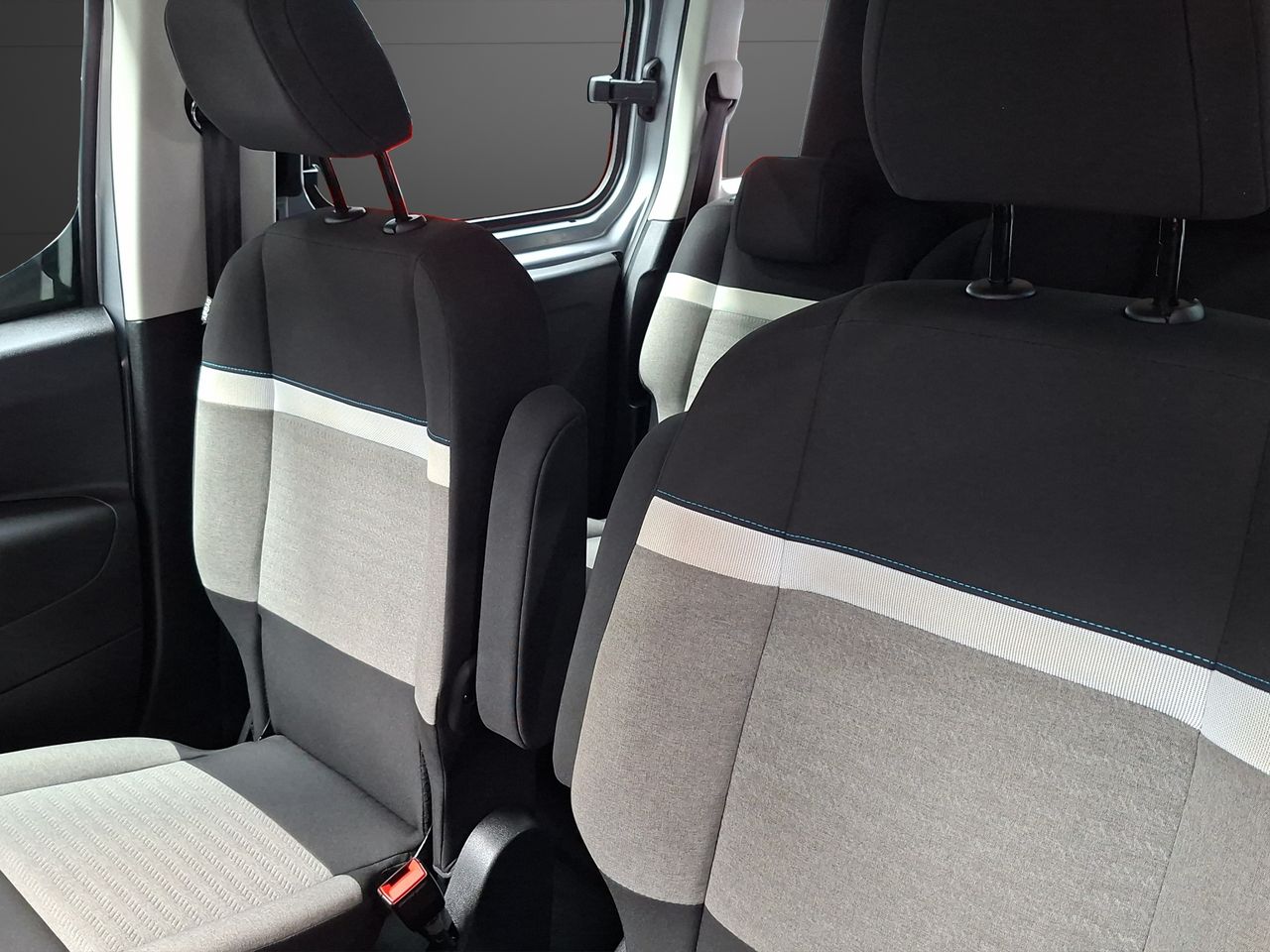 Citroën Berlingo M Plus Diésel 100CV Manual - Foto 12