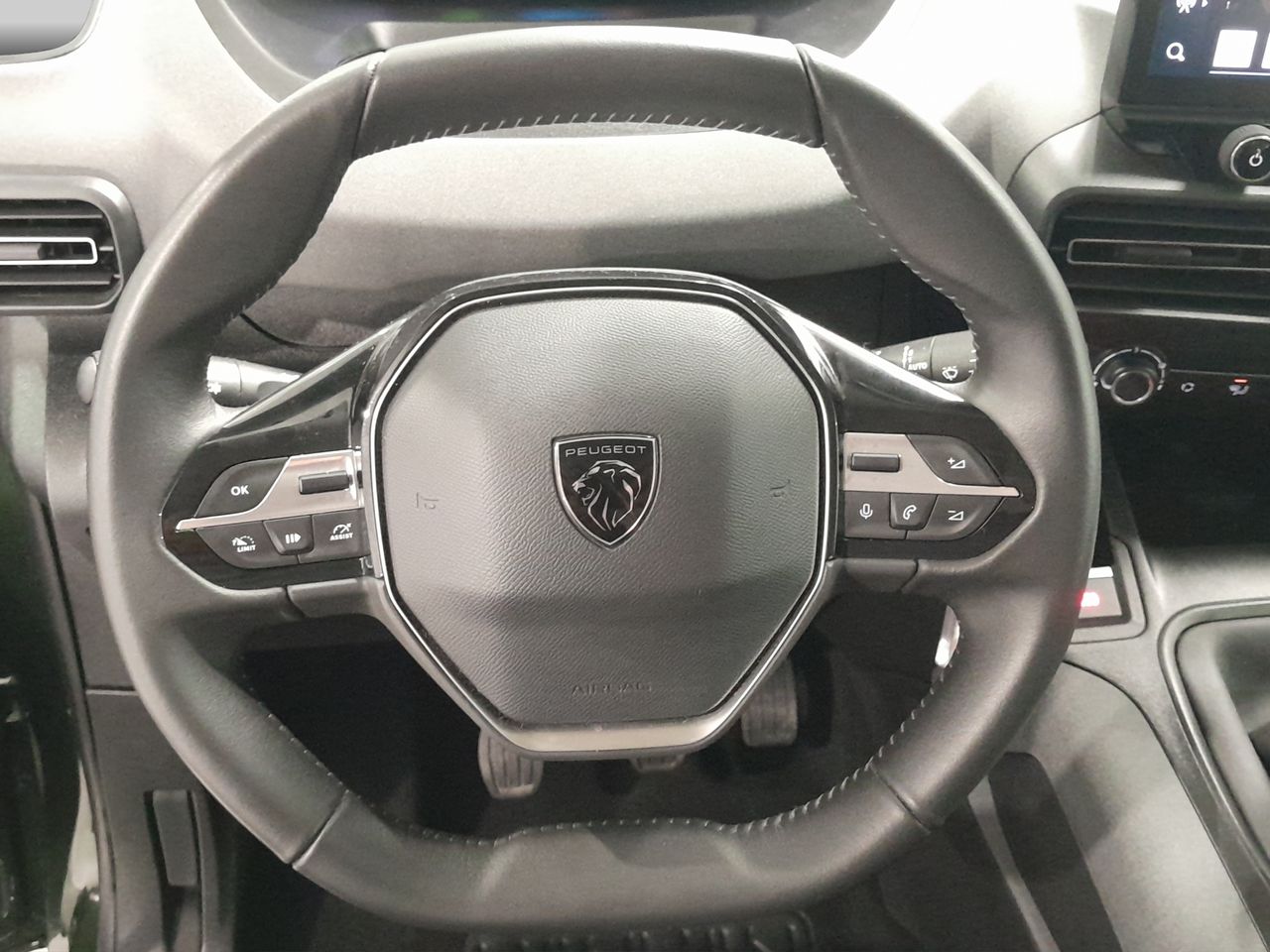 Peugeot Rifter Rifter Allure BlueHDi 100 - Foto 18