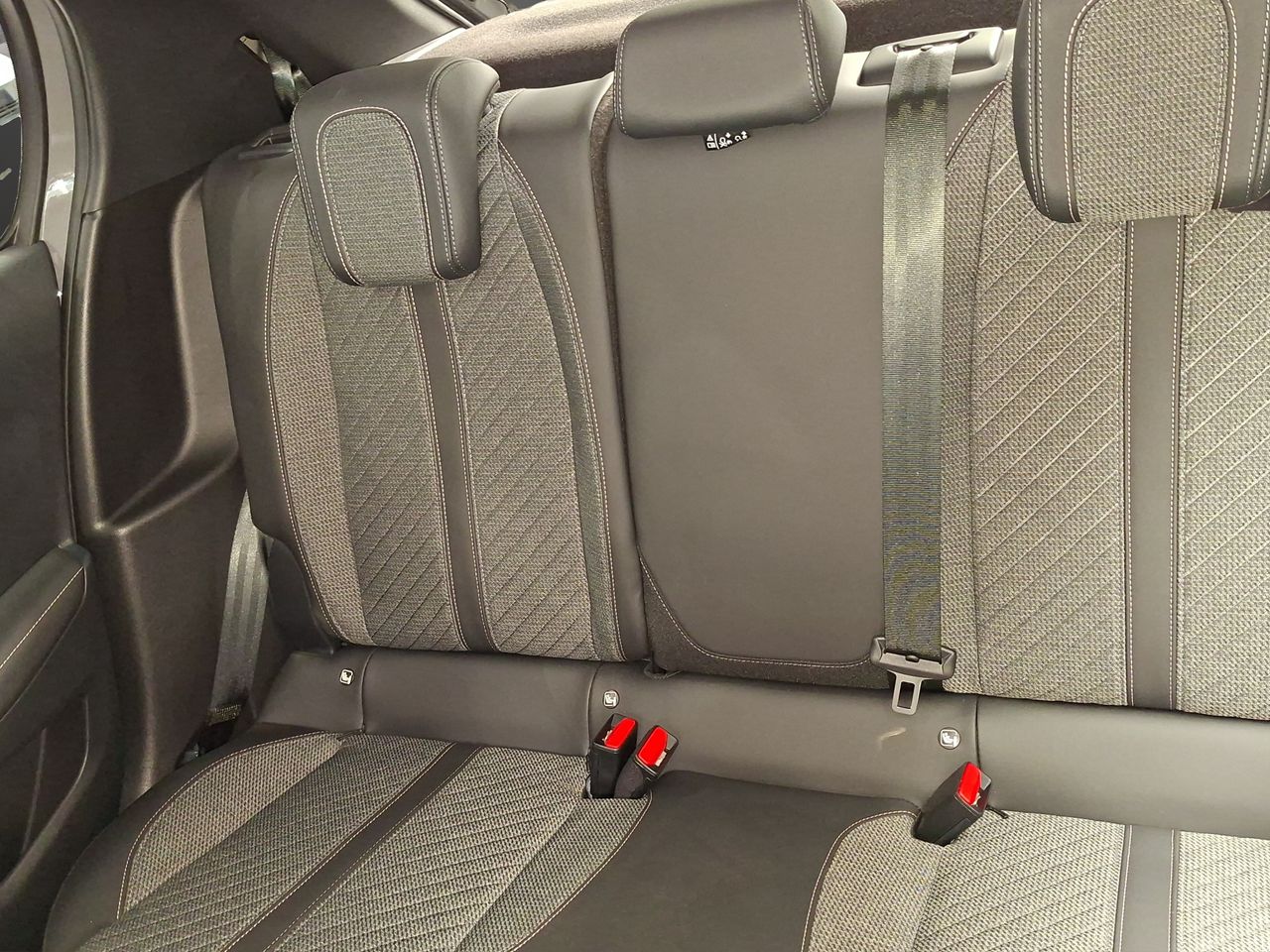 Peugeot 208 Allure Gasolina 100 S&S 6 Vel. MAN - Foto 14