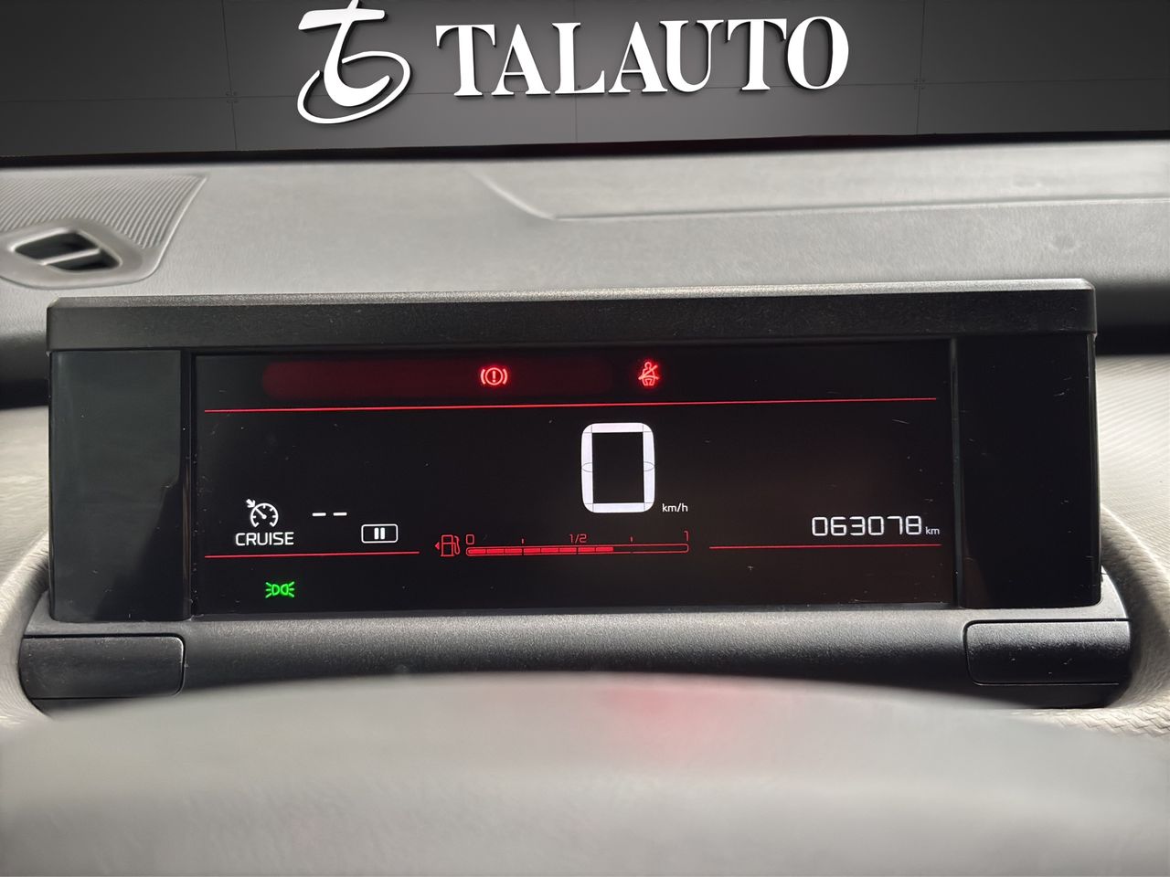 Citroën C4 Cactus PureTech 110 S&S C-Series - Foto 17