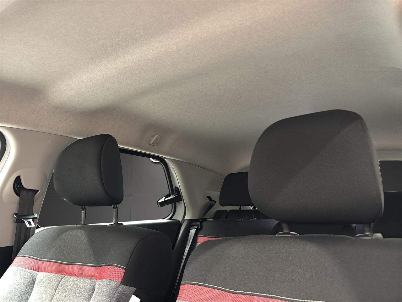 Citroën C4 Cactus PureTech 110 S&S C-Series - Foto 15