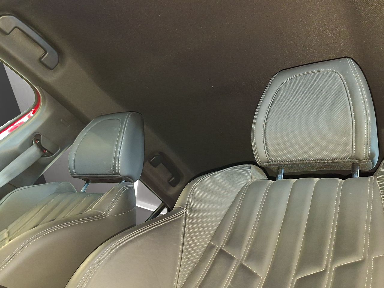 Peugeot 2008 GT BlueHDI 130 S&S EAT8 - Foto 15