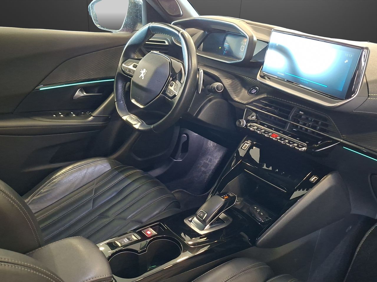 Peugeot 2008 GT BlueHDI 130 S&S EAT8 - Foto 12