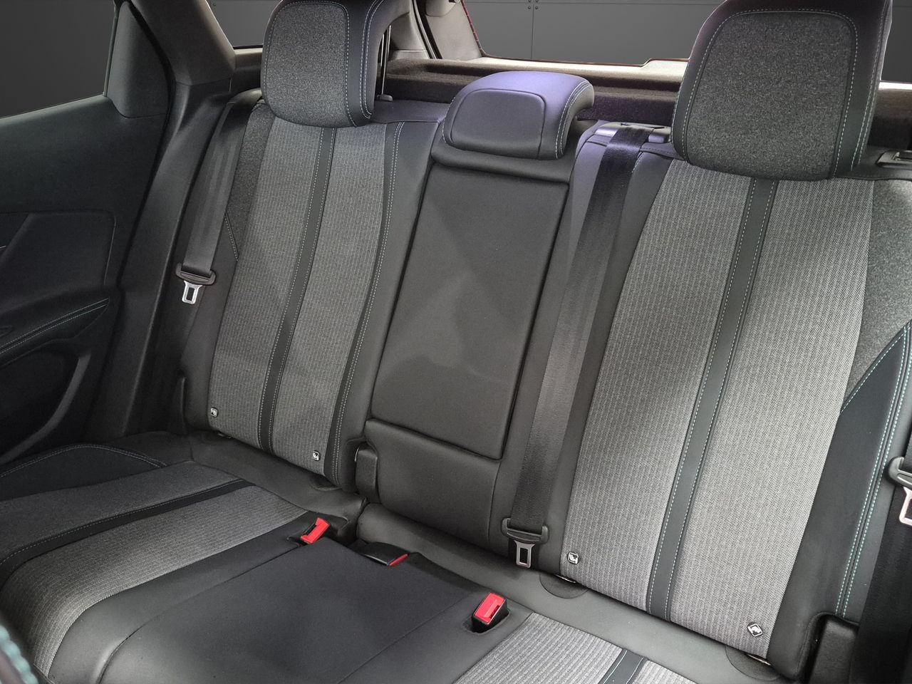 Peugeot 3008 1.2 PureTech 96KW S&S Allure Pack - Foto 12