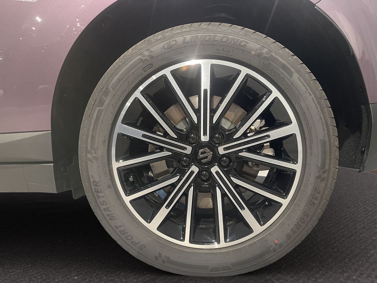 Leapmotor B10 B10 BEV 67.1kWh DesignProMax Auto - Foto 13