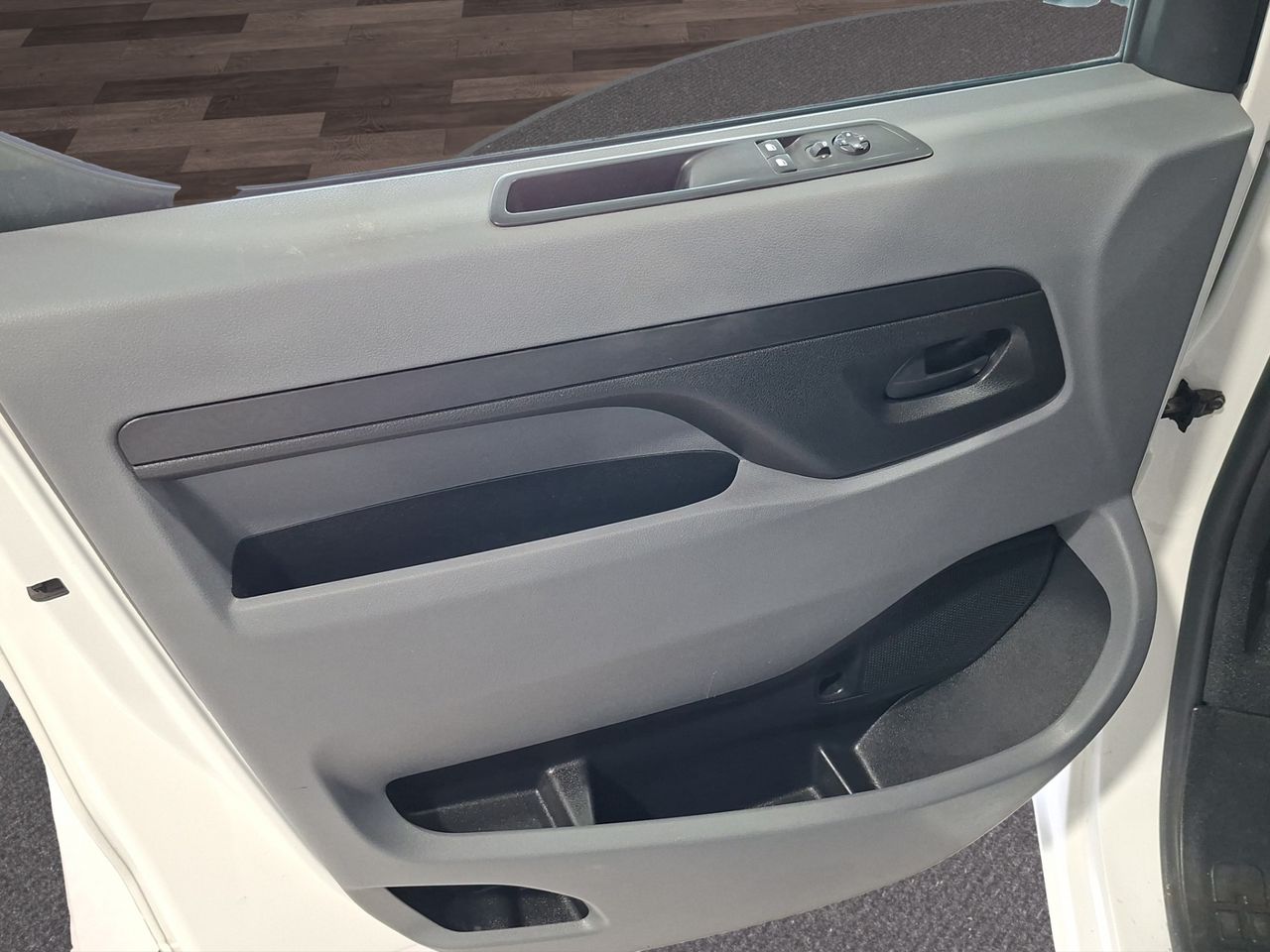 Peugeot Expert FURGON PRO BHDI 120cv S&S 6vel MAN STANDARD FURGON PRO BHDI 120cv S&S 6vel MAN STANDARD - Foto 19