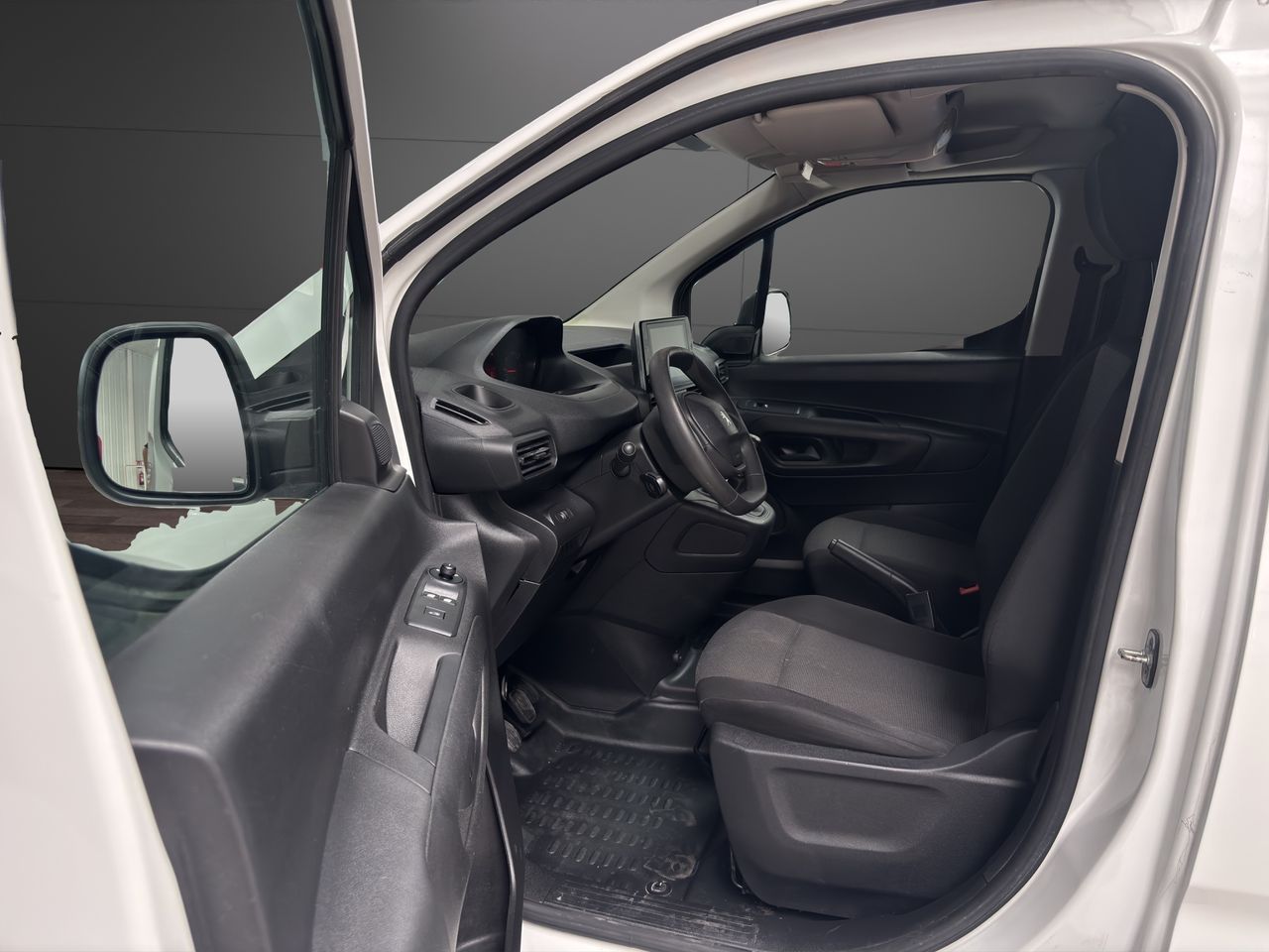 Peugeot Partner PRO STANDARD 600 Kg BLUEHDI 100cv S&S 6vel MAN - Foto 11