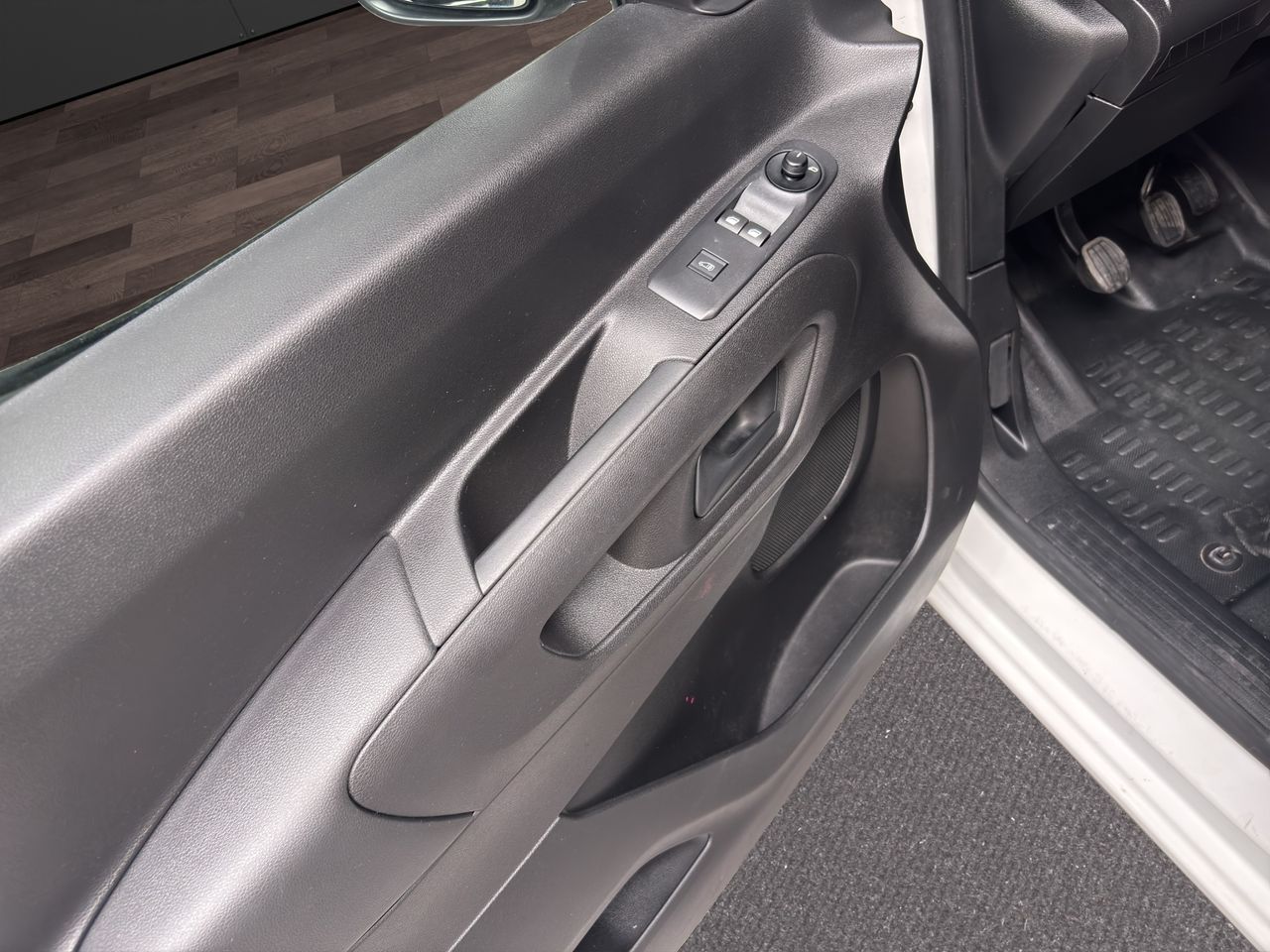 Peugeot Partner PRO STANDARD 600 Kg BLUEHDI 100cv S&S 6vel MAN - Foto 19