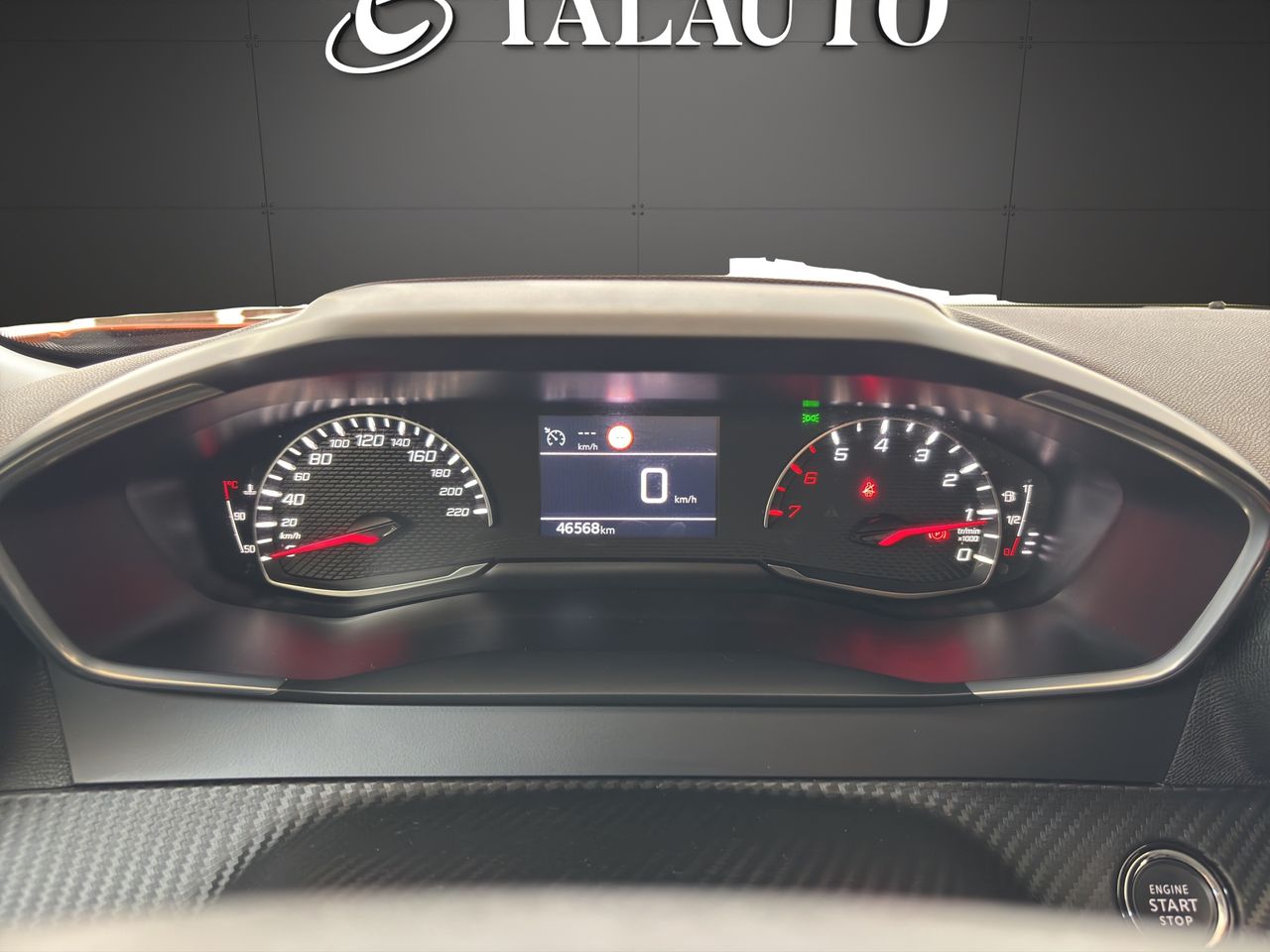 Peugeot 2008 Allure BlueHDI 81kW (110CV) - Foto 18