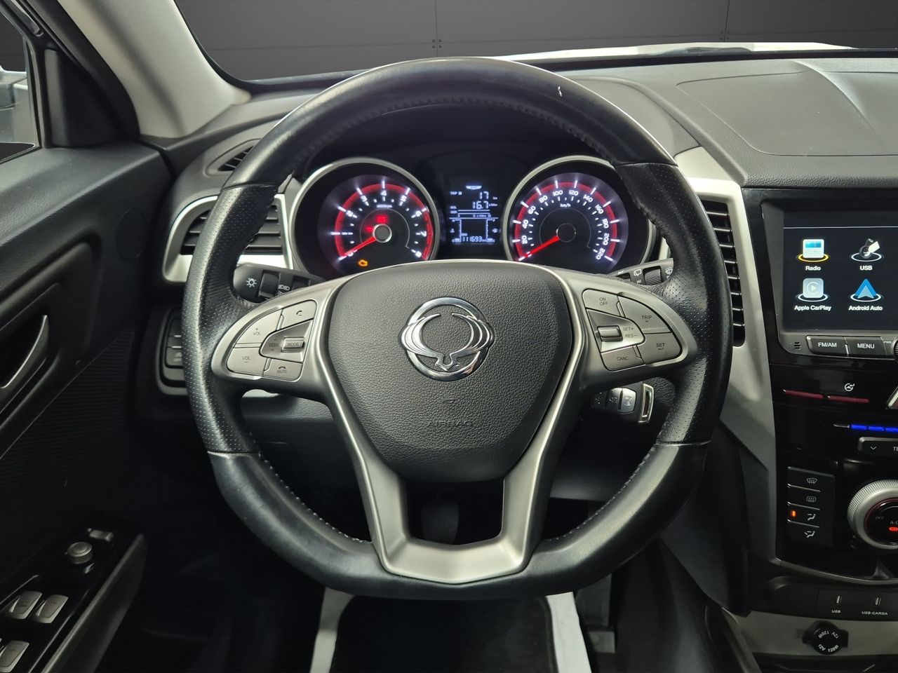 SsangYong Tivoli G16 Limited 4x2 - Foto 16