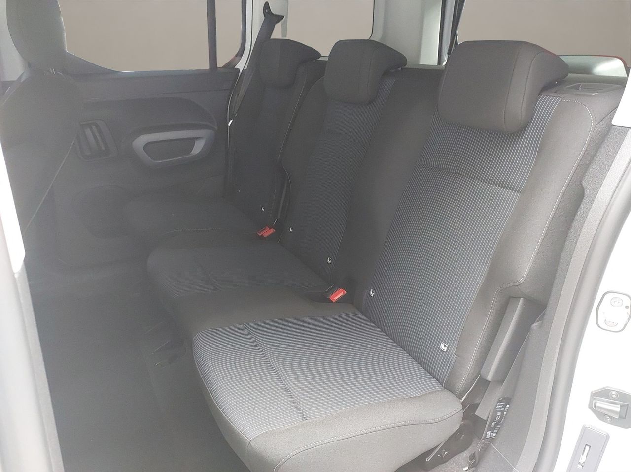 Fiat Doblò 1.5 75kW (100CV) diésel MT6 Talla M - Foto 12