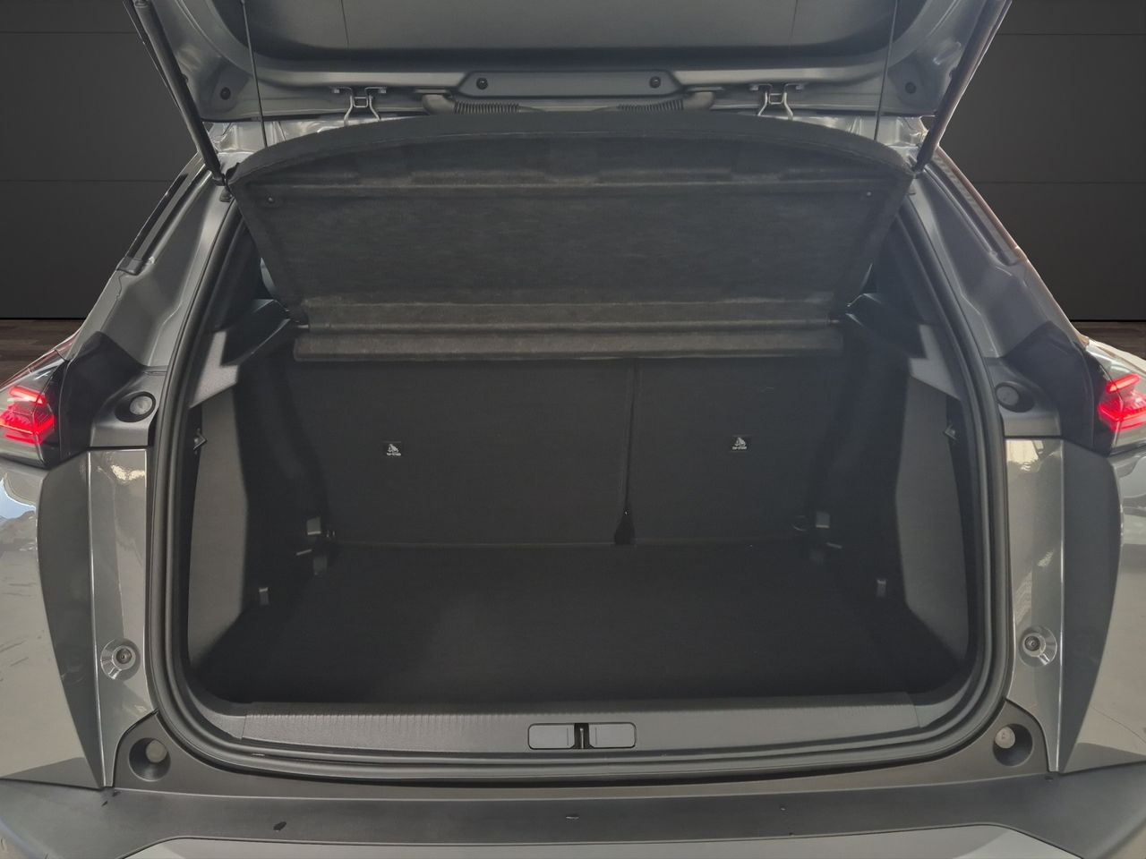 Peugeot 2008 N2008 Allure Hybrid 110 eDCS6 - Foto 13