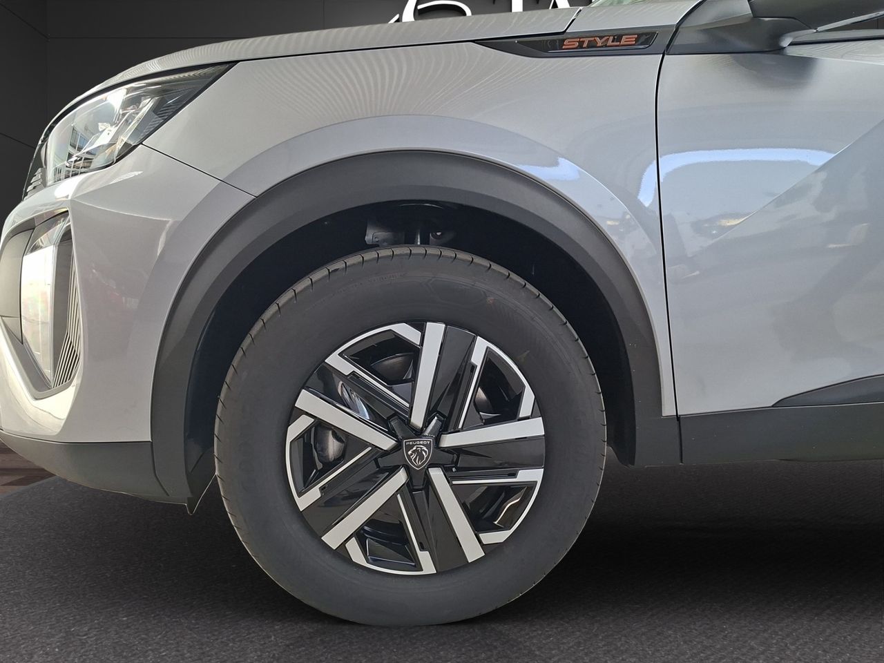 Peugeot 2008 N2008 Style Hybrid 110 eDCS6 - Foto 9