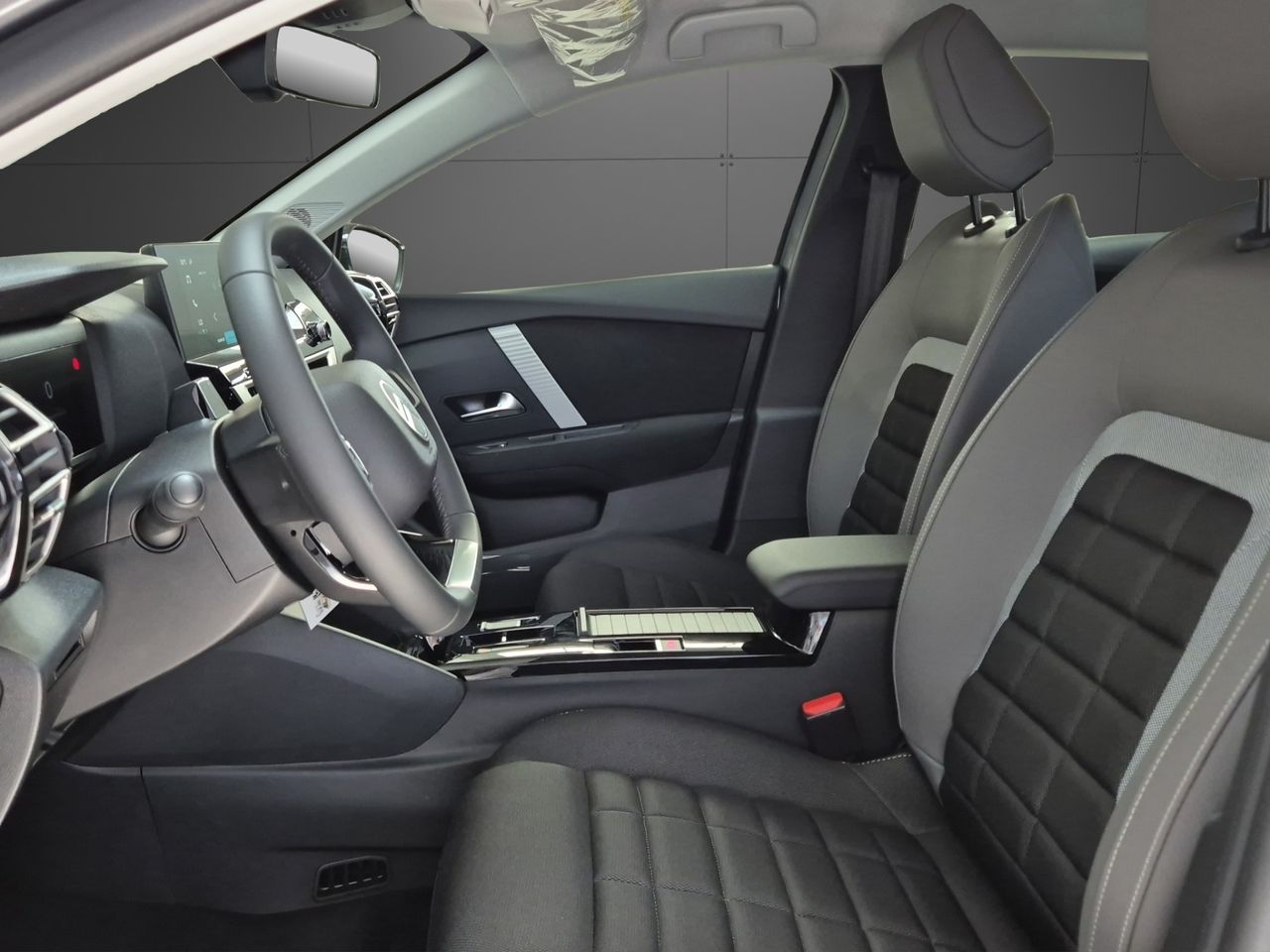Citroën C4 Hybrid 110 ë-DCS6 Plus - Foto 11