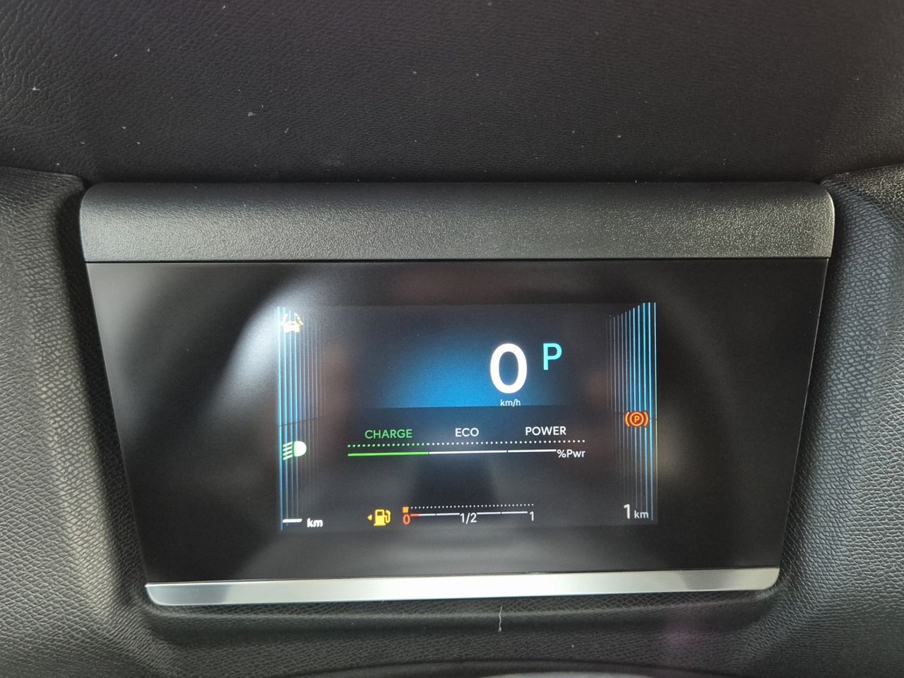Citroën C4 Hybrid 110 ë-DCS6 Plus - Foto 19