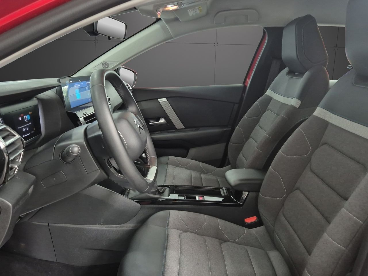 Citroën C4 PureTech 130 S&S 6v Plus - Foto 10