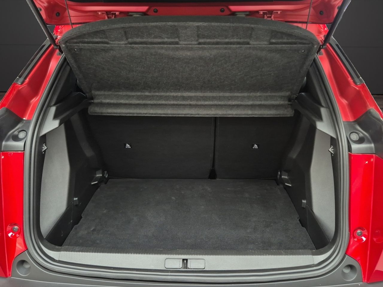 Peugeot 2008 Allure Pack Puretech 130 S&S 6 Vel. MAN - Foto 20