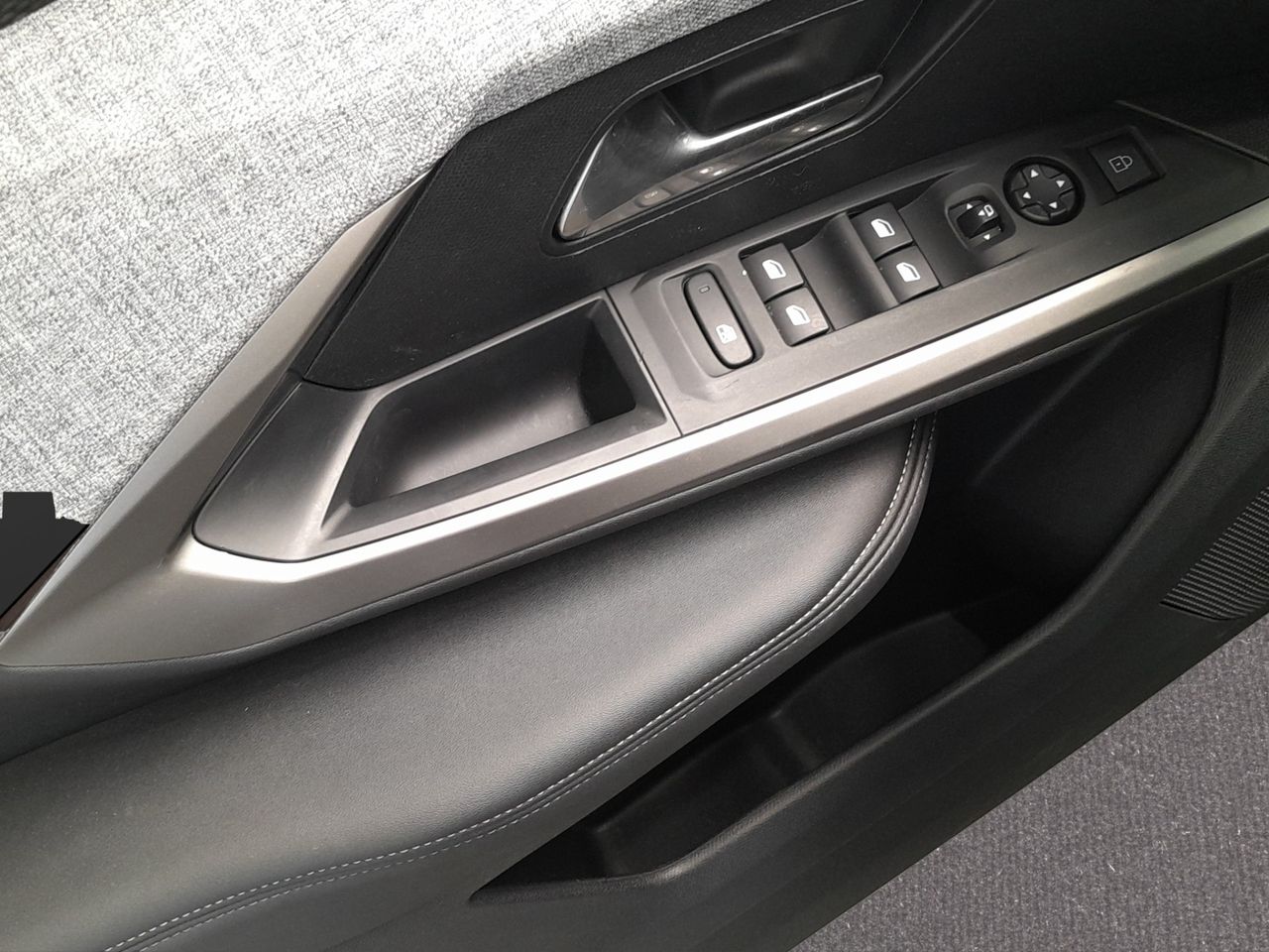 Peugeot 3008 Hybrid 1.2 100KW Allure eDCS6 - Foto 19