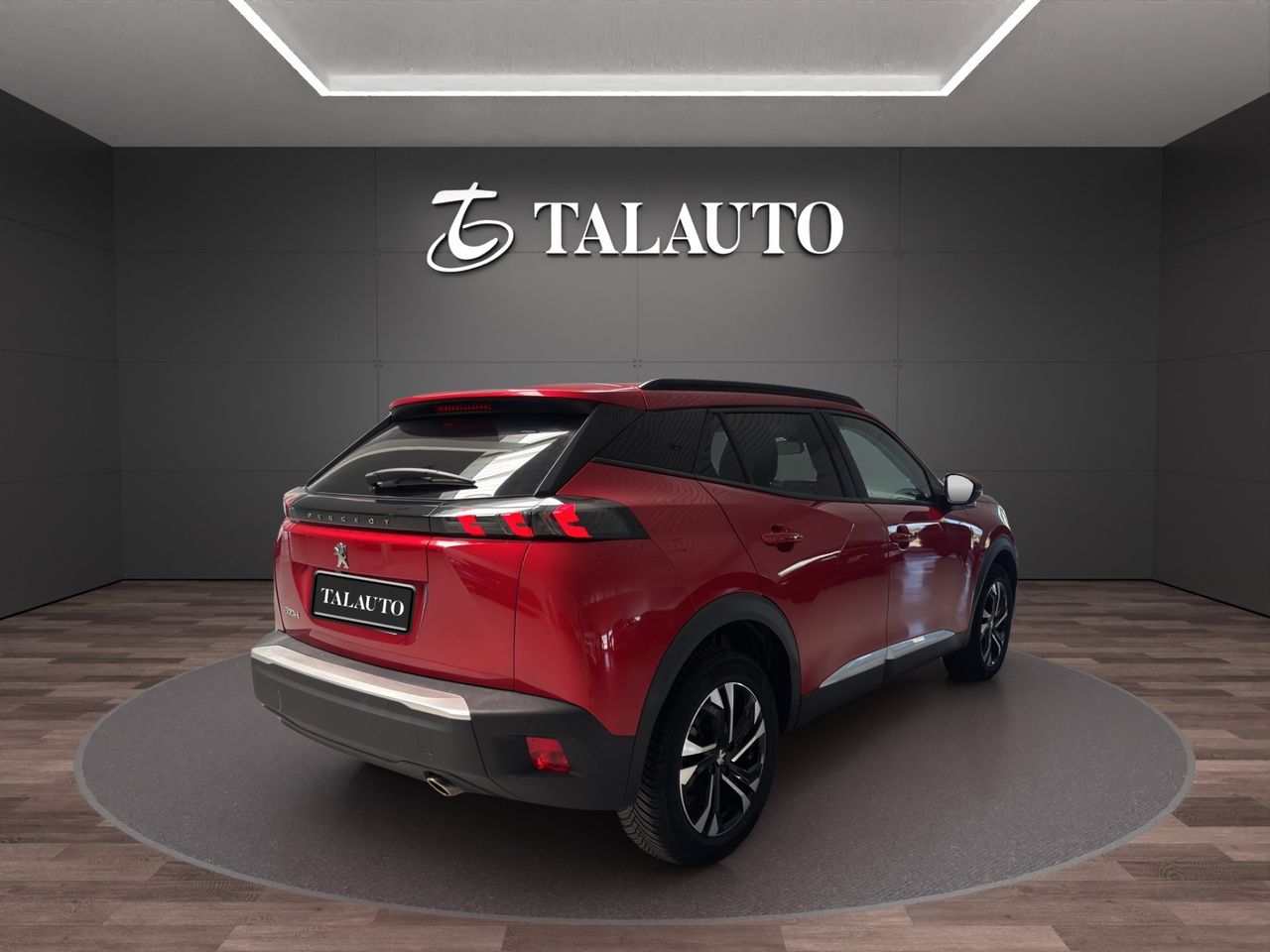 Peugeot 2008 Allure BlueHDI 130 S&S EAT8 - Foto 6