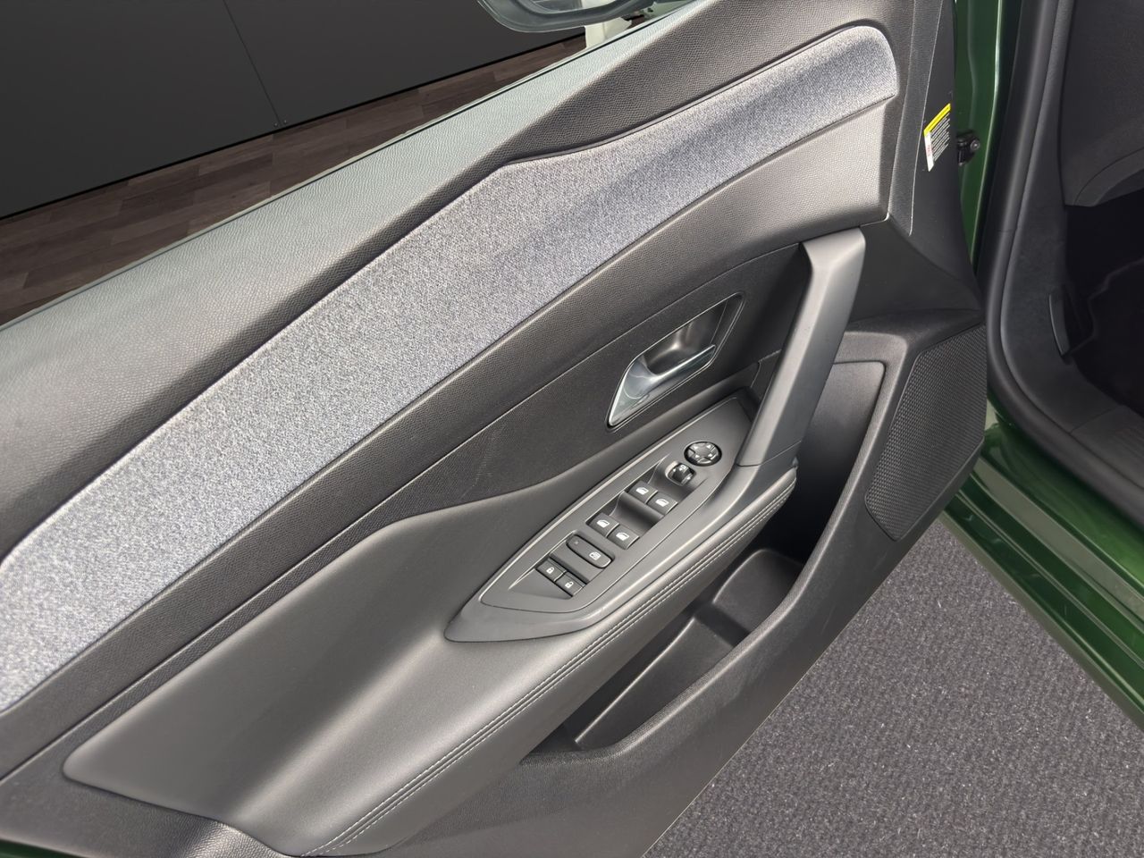 Peugeot 308 5P Allure Pack PureTech 130 S&S EAT8 - Foto 19