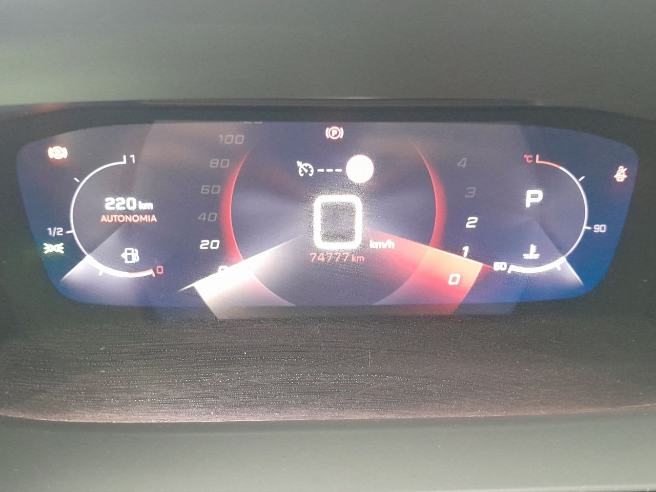 Peugeot 2008 GT BlueHDI 130 S&S EAT8 - Foto 18