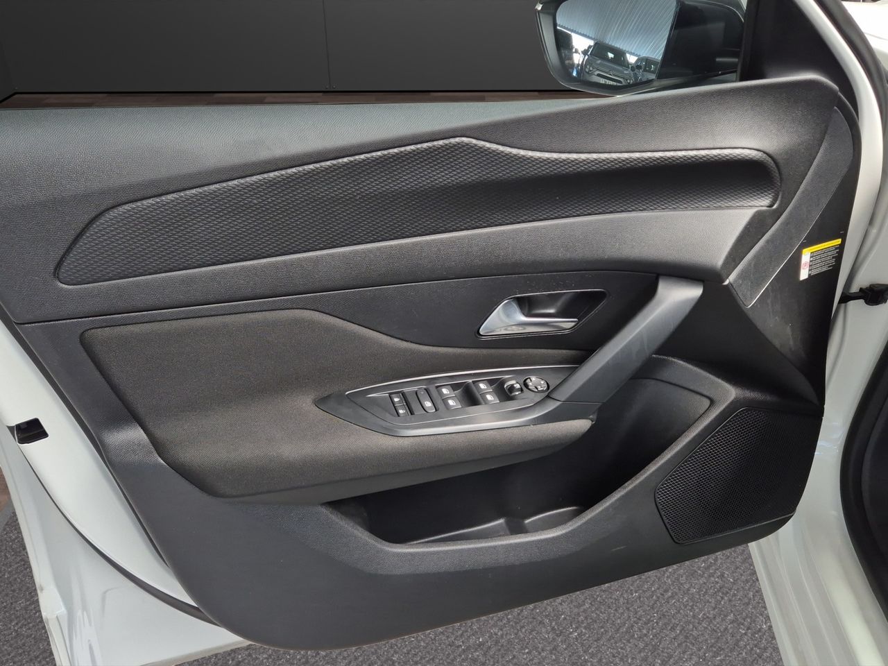 Peugeot 308 5P Active Pack BlueHDi 130 S&S EAT8 - Foto 19