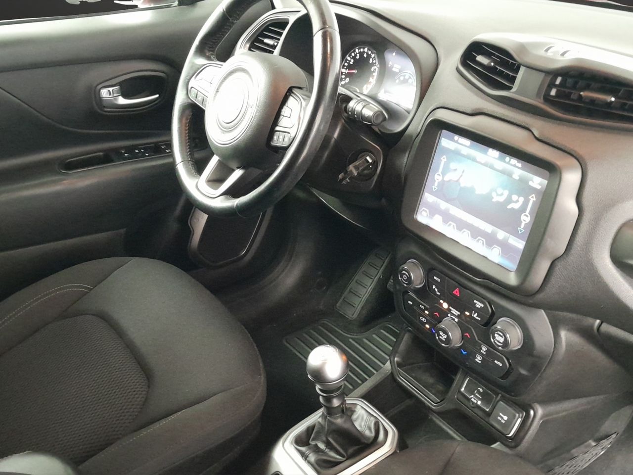 Jeep Renegade 1.0G 88kW Limited 4x2 - Foto 15