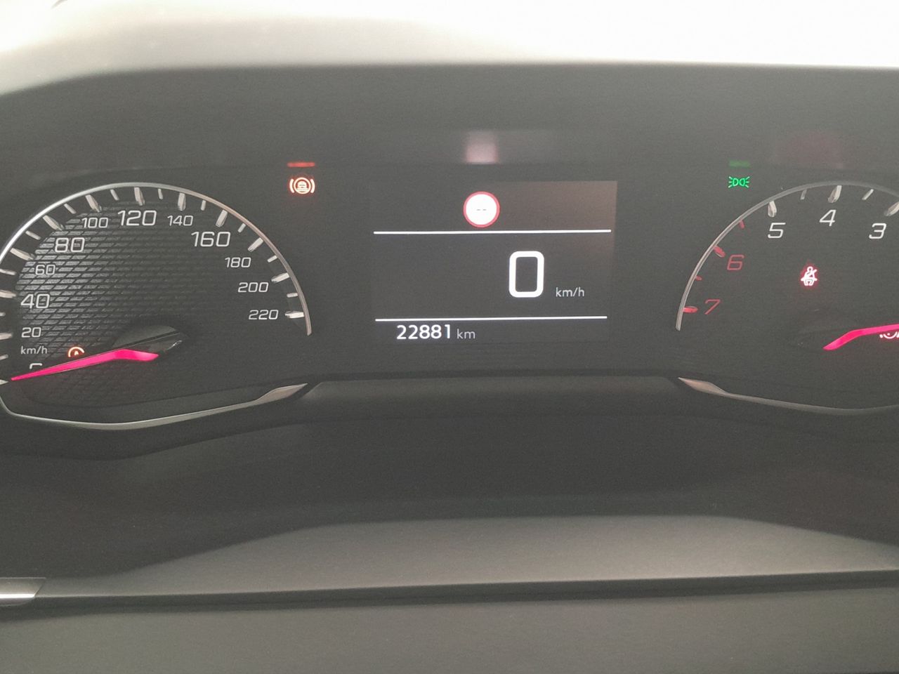 Peugeot 208 Style Gasolina 100 S&S 6 Vel MAN - Foto 21