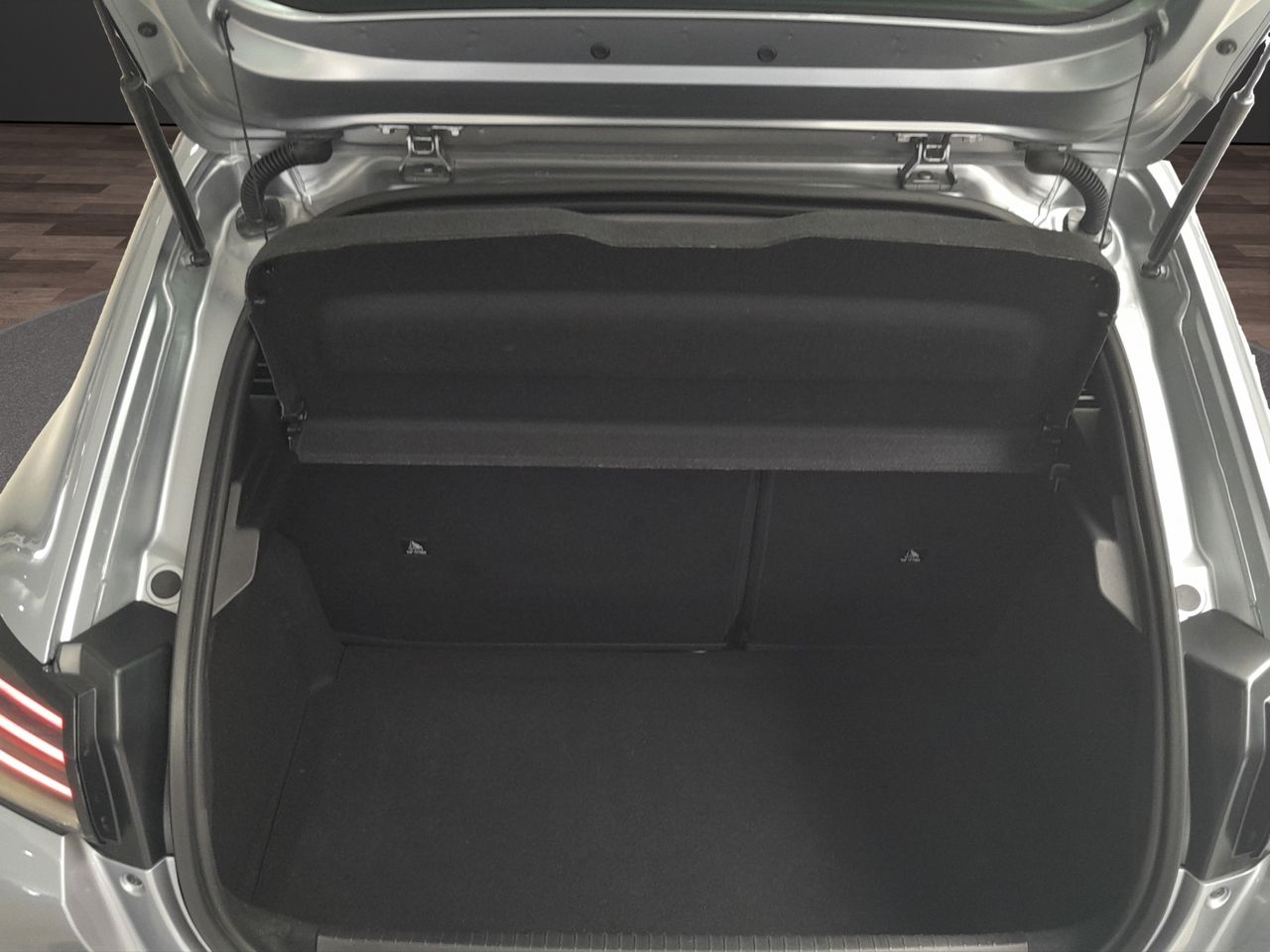 Peugeot 208 Style Gasolina 100 S&S 6 Vel MAN - Foto 13