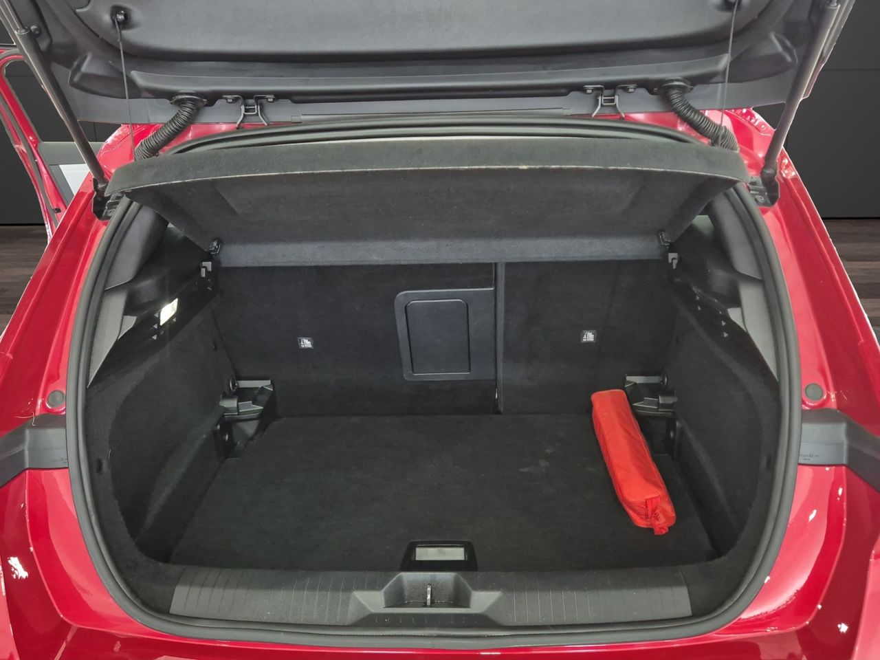 Opel Astra 1.2T XHT 96kW (130CV) Elegance Auto - Foto 13