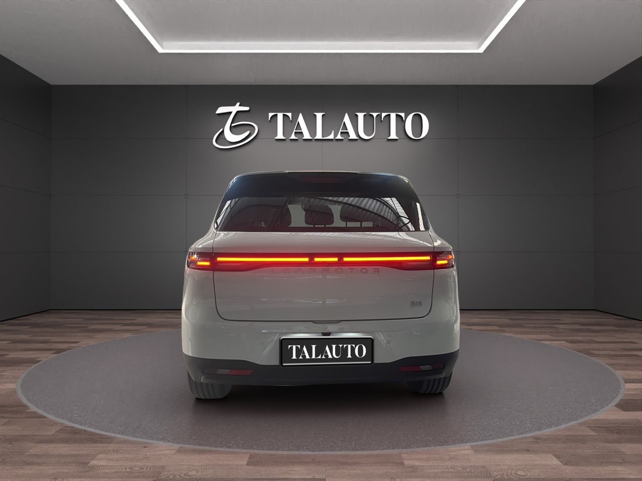 Leapmotor B10 B10 REEV 18.8 kWh Design Auto - Foto 5