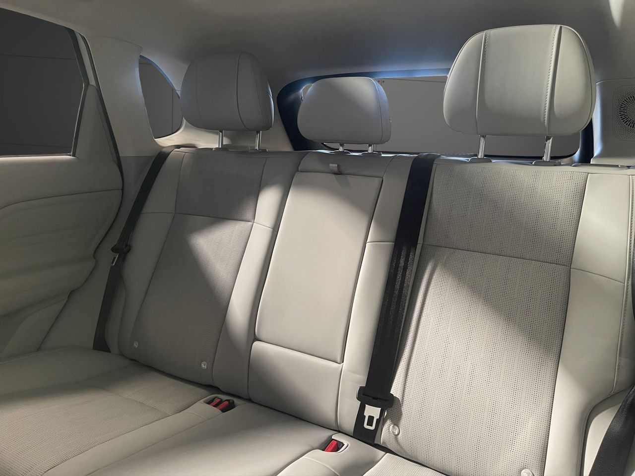 Leapmotor B10 B10 REEV 18.8 kWh Design Auto - Foto 16