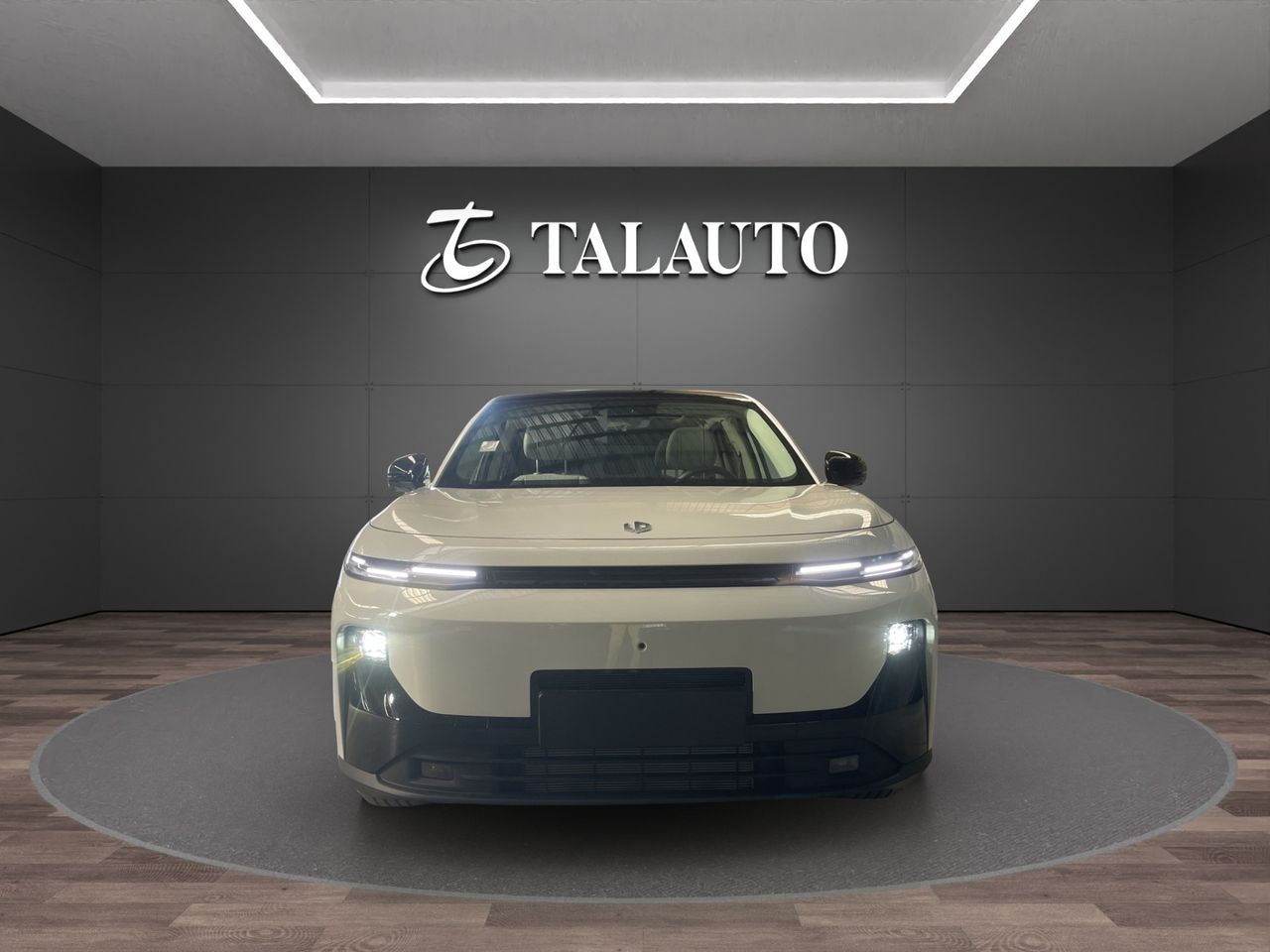 Leapmotor B10 B10 REEV 18.8 kWh Design Auto - Foto 9