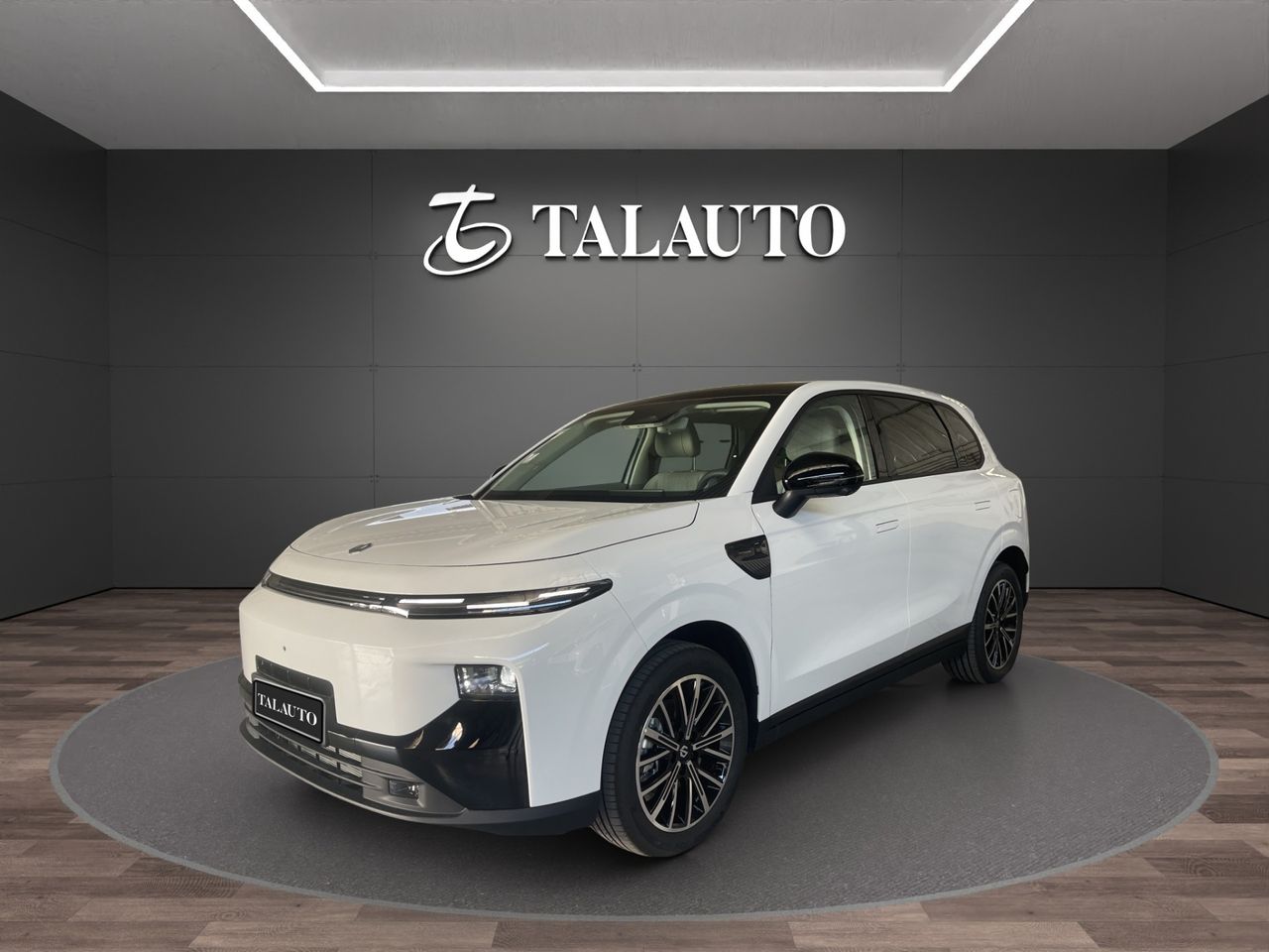 Leapmotor B10 B10 REEV 18.8 kWh Design Auto - Foto 2