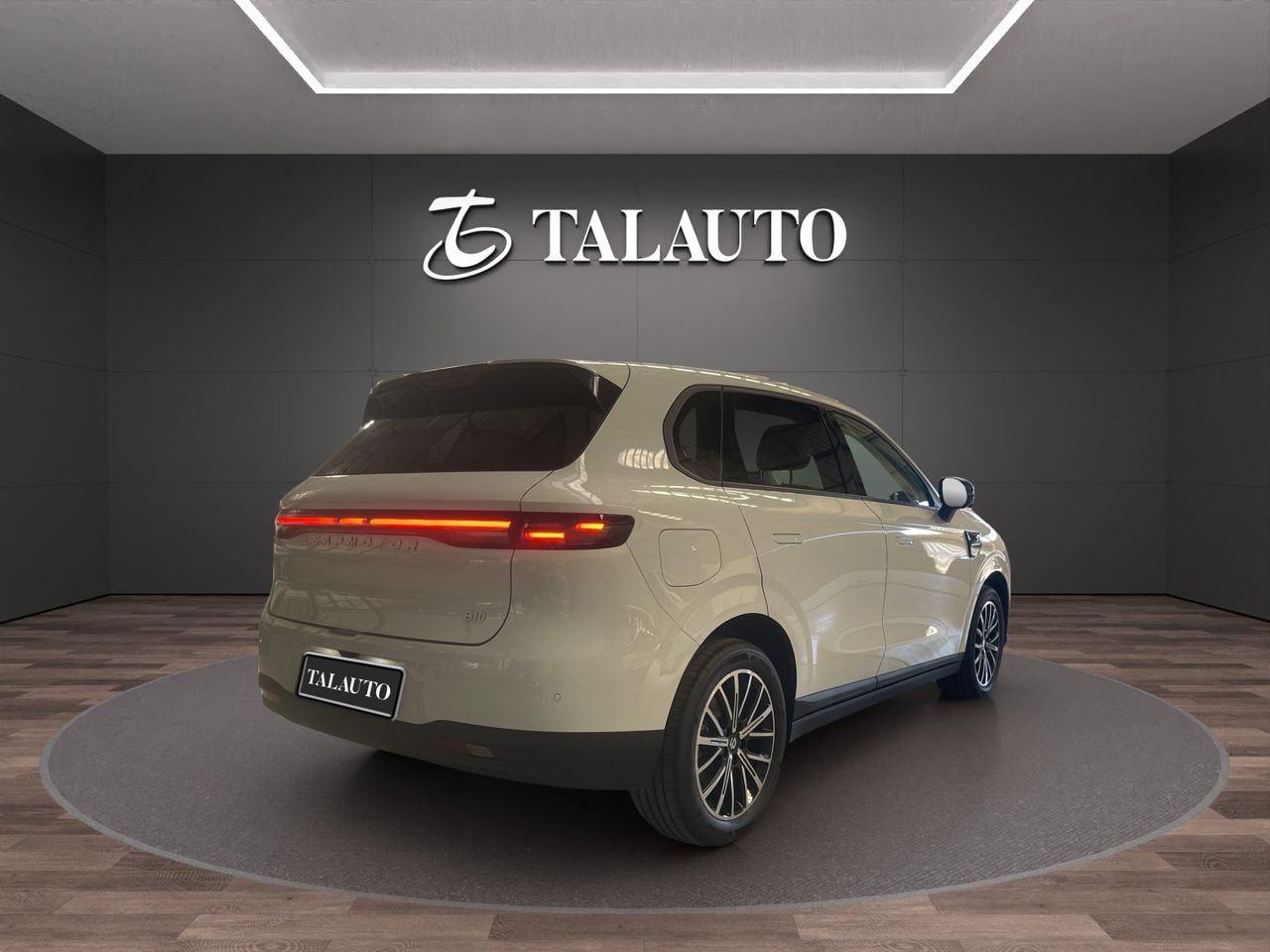 Leapmotor B10 B10 REEV 18.8 kWh Design Auto - Foto 6