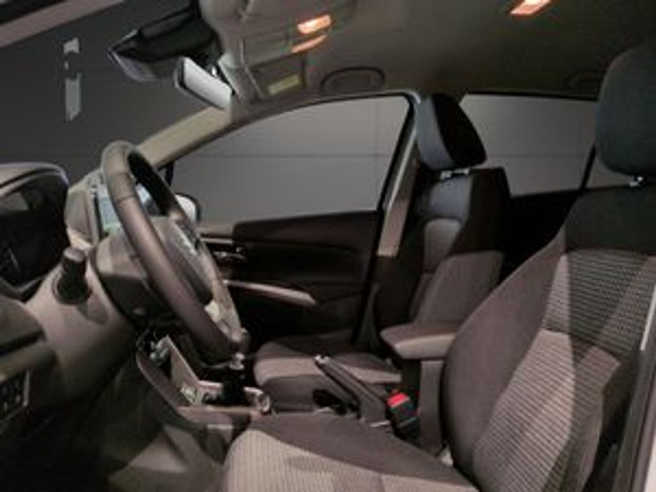 Suzuki SCross 1.4T S2 Mild Hybrid - Foto 9