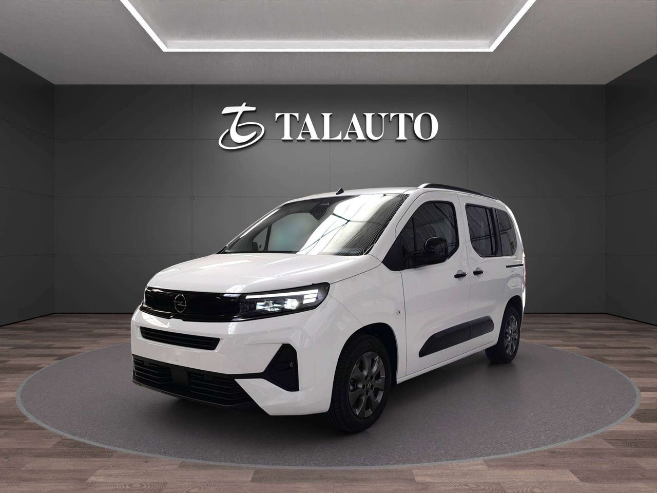 Opel Combo 100 Cv 1.5 Td S/S MT6 €6.4 - Foto 2