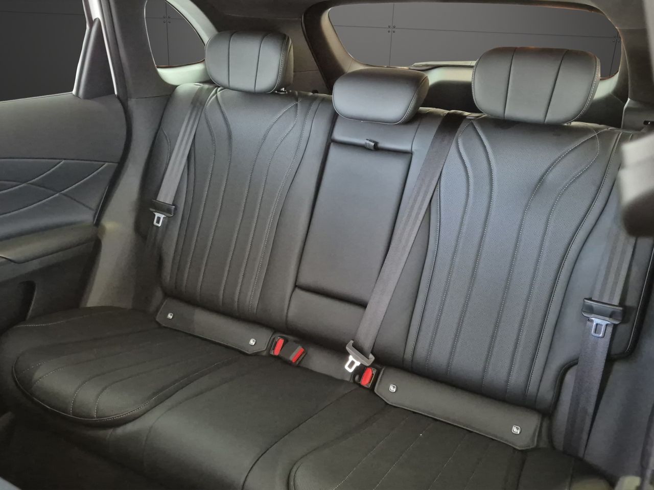 Lepas L8 PHEV Elegance 1.5 TGDI 1DHT 205kW(279CV) - Foto 19